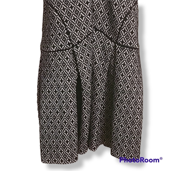Parker Black White Halter Style Diamond Pattern Dress - Picture 5 of 8